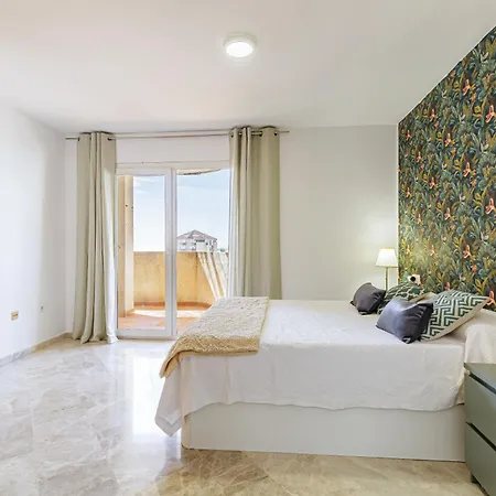 Oasis With Terrace And Sea Views With Rooftop Pool Torremolinos