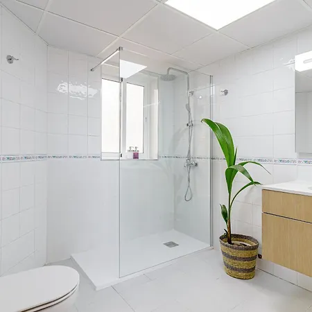 Appartamento Oasis With Terrace And Sea Views With Rooftop Pool *