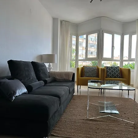 Apartament Oasis With Terrace And Sea Views With Rooftop Pool Torremolinos